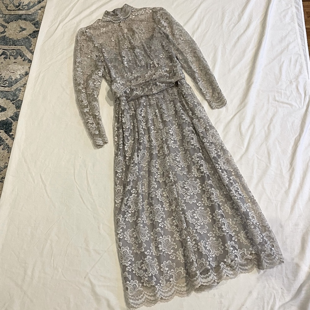 True Vintage Beautiful Silver Lace High Neck Custom Bridal Victorian Gown Sz M